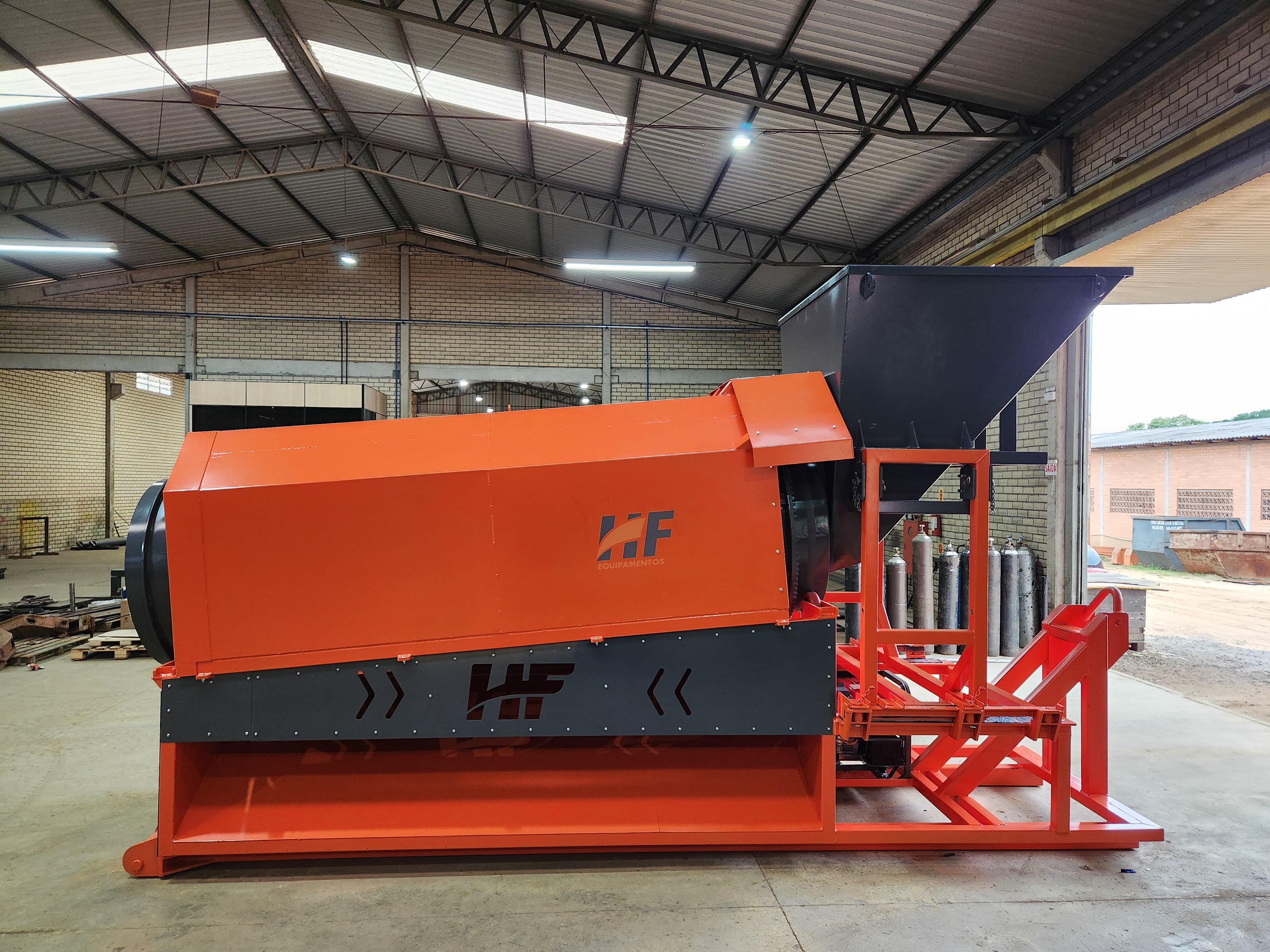 HPR 1x3M – Peneira Rotativa Trommel Móvel 1m x 3m – Diesel (Roll on Roll Off)