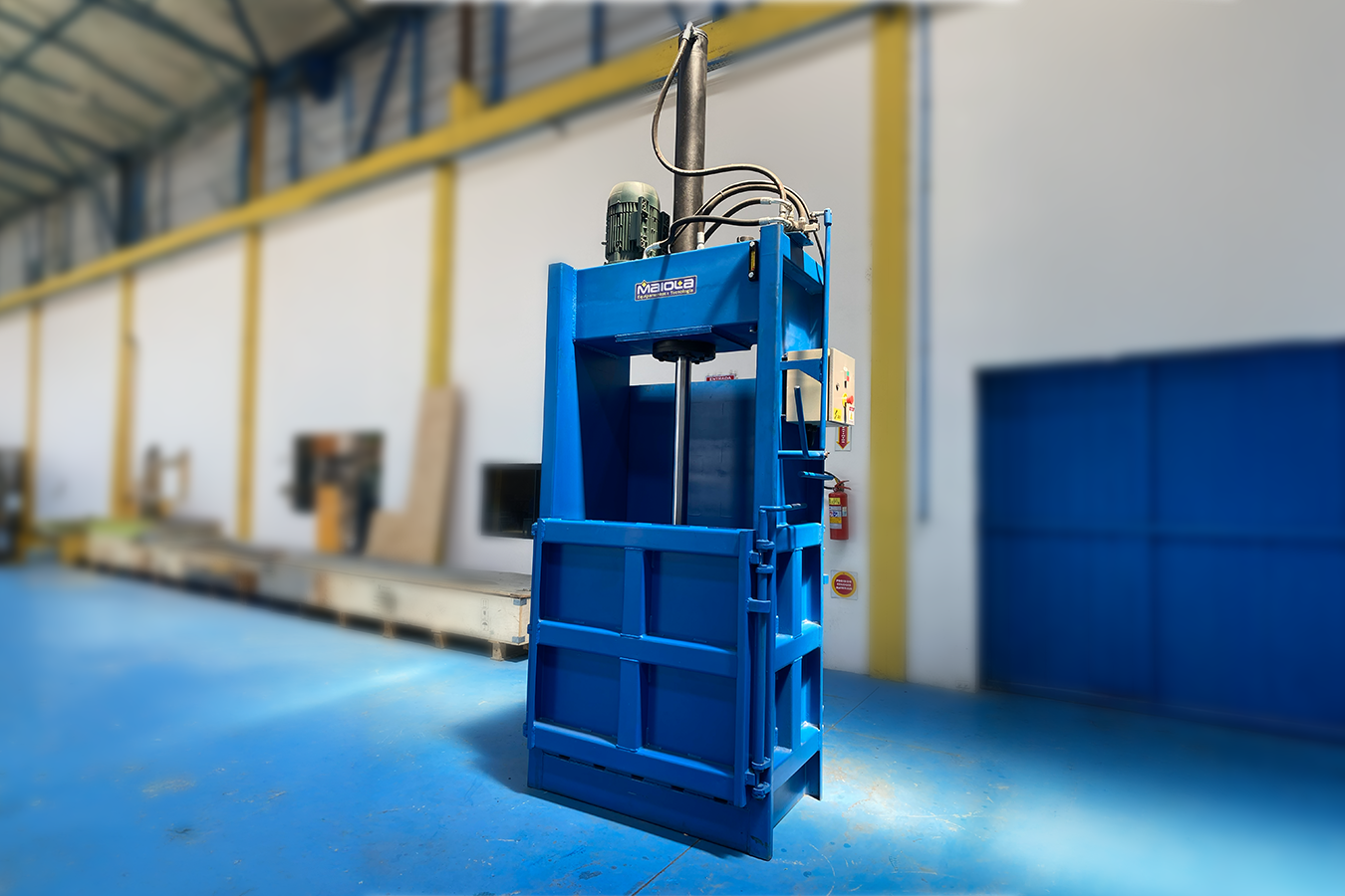 PRENSA HIDRÁULICA PAPEL E PLÁSTICO VERTICAL