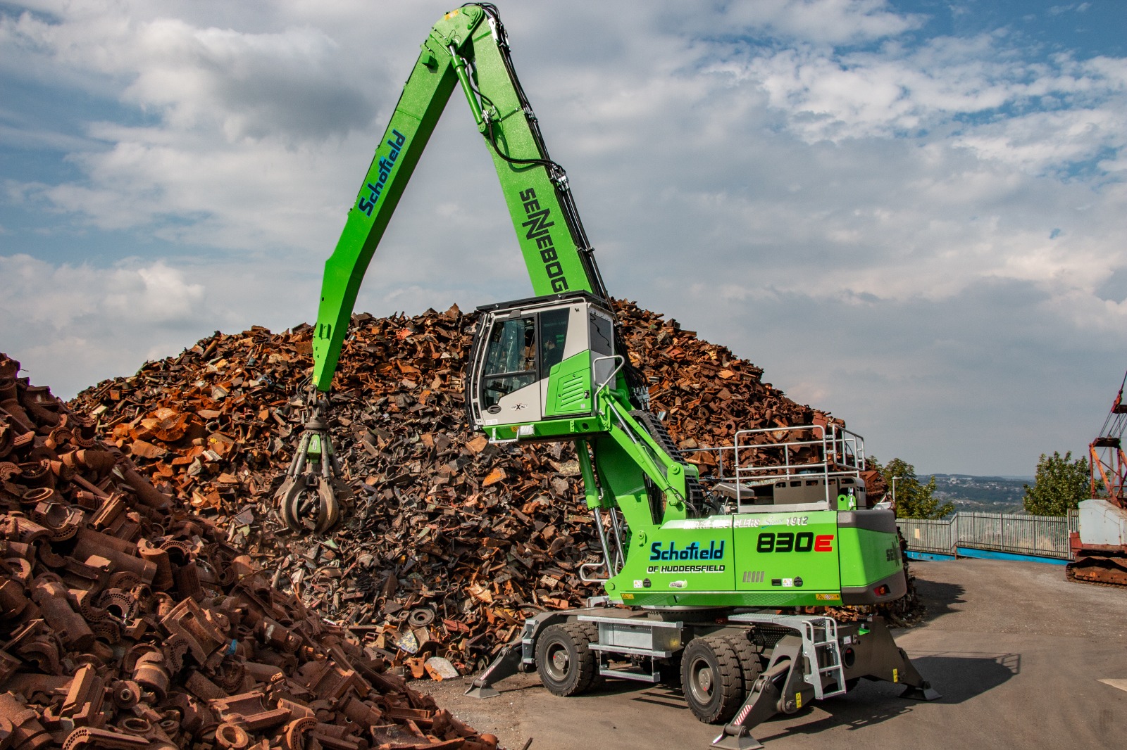 830 M-  SENNEBOGEN - MANIPULADOR HIDRAULICO